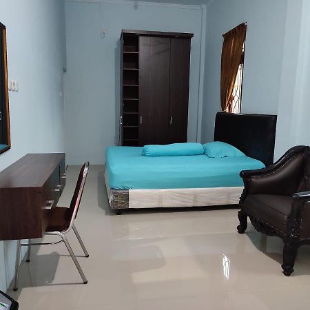 M1 Residence Manado Eksteriør billede