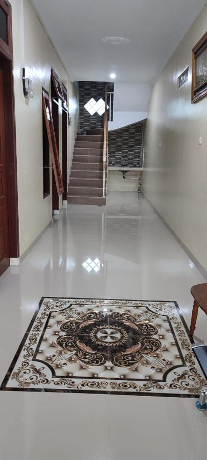 M1 Residence Manado Eksteriør billede